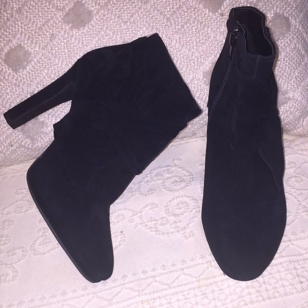 SALE💥💥Gianni Bini Boots